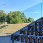 Windfang bei Stadion