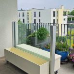 höhenverstellbares Glas- und Windschutzgeländer von SlideGlass®