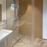 Duschkabine offen, ohne schliessbarer Türe