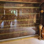 Eine Abbildung einer Glasvitrine